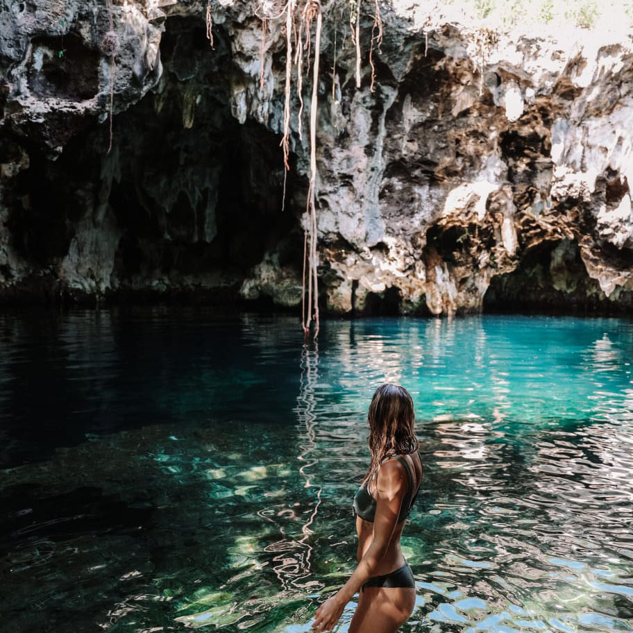 swim in maalum cave