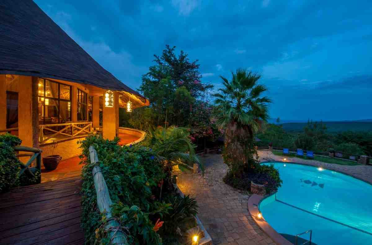 mara sopa Lodge
